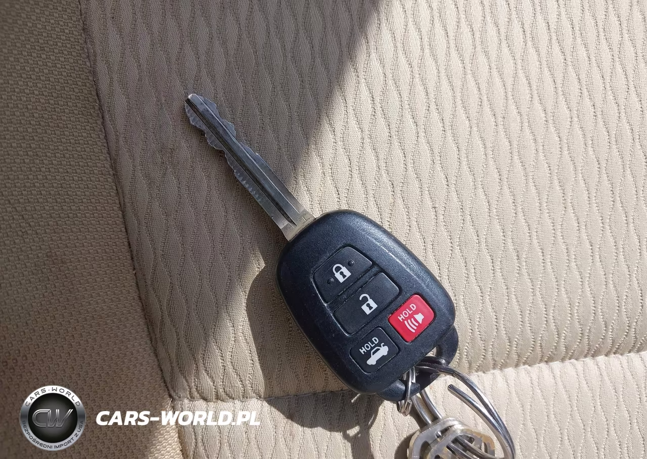 2015 Toyota Corolla Le VIN:5YFBURHE3FP259775 - 11