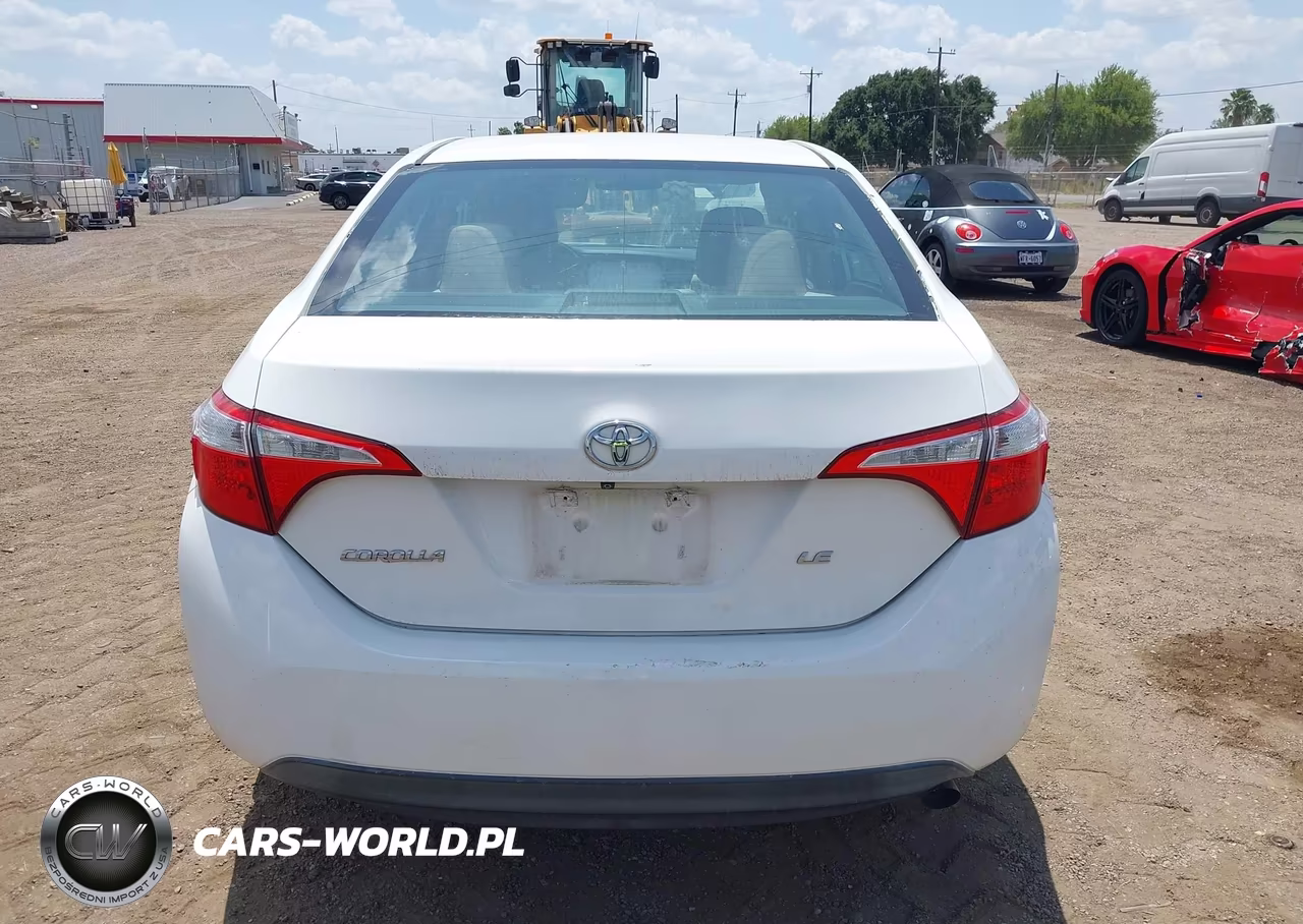 2015 Toyota Corolla Le VIN:5YFBURHE3FP259775 - 17