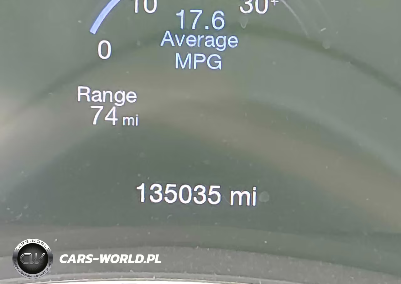 2019 Jeep Grand Cherokee Altitude 4X4 VIN:1C4RJFAG0KC625504 - 15