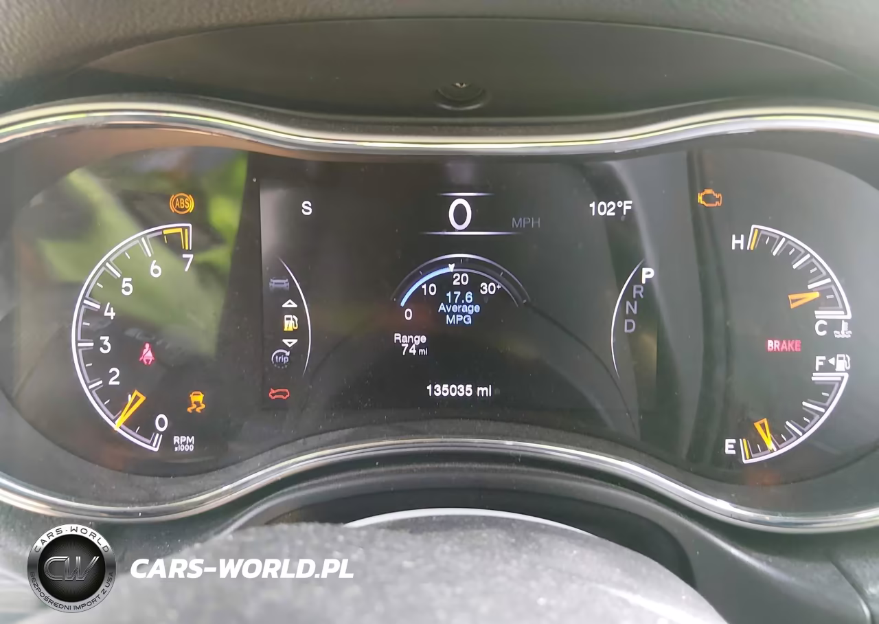 2019 Jeep Grand Cherokee Altitude 4X4 VIN:1C4RJFAG0KC625504 - 7