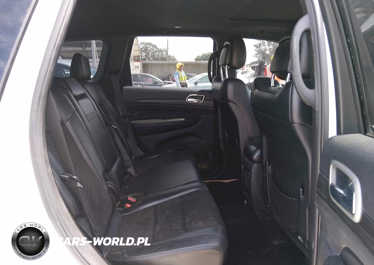 2019 Jeep Grand Cherokee Altitude 4X4 VIN:1C4RJFAG0KC625504 - 8