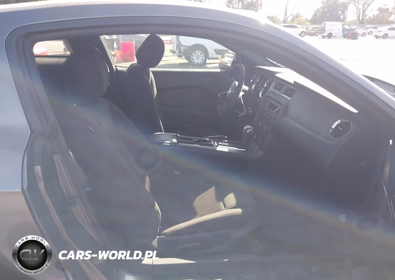2012 Ford Mustang V6 VIN:1ZVBP8AM3C5270154 - 5