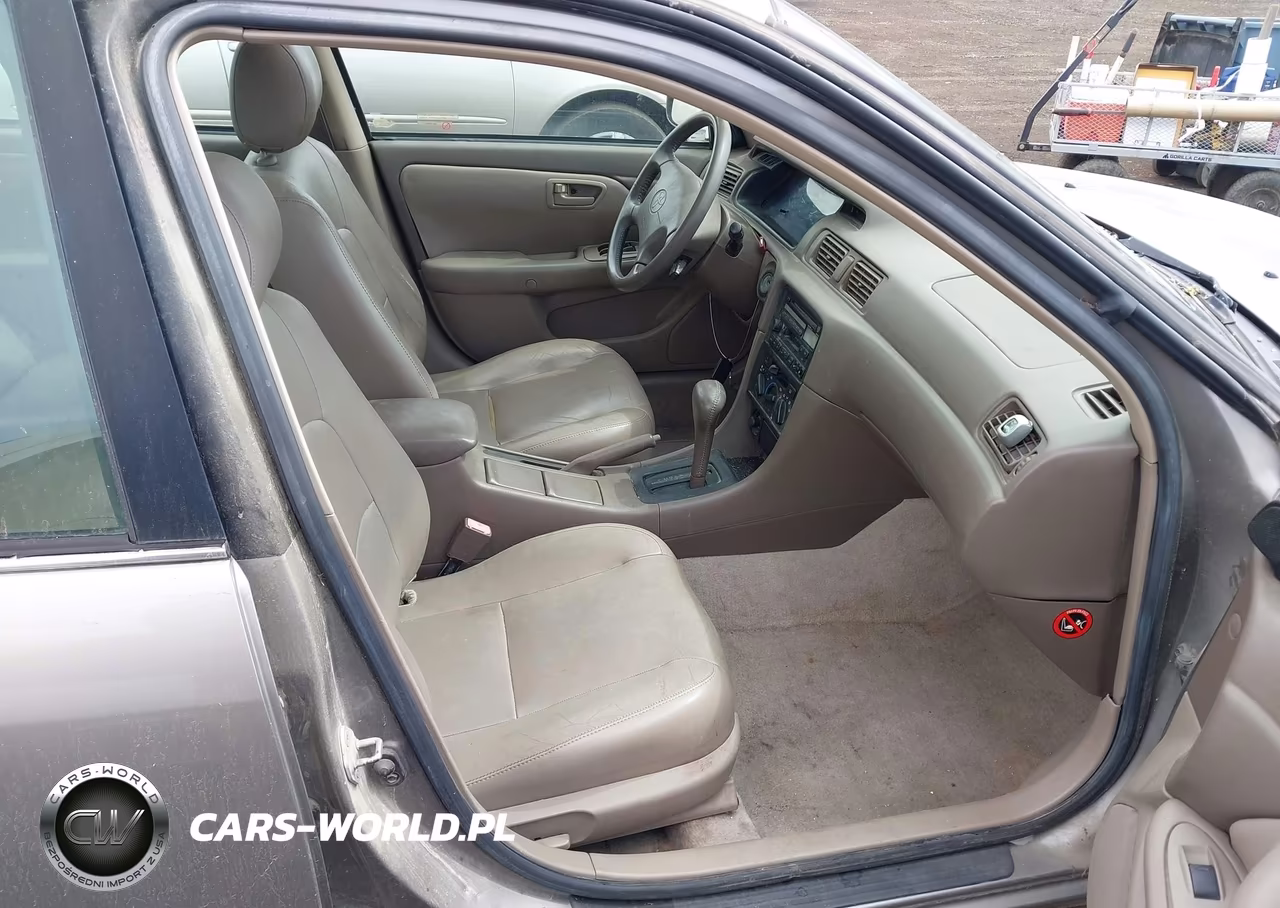 1997 Toyota Camry Xle V6 VIN:4T1BF22K1VU020531 - 5