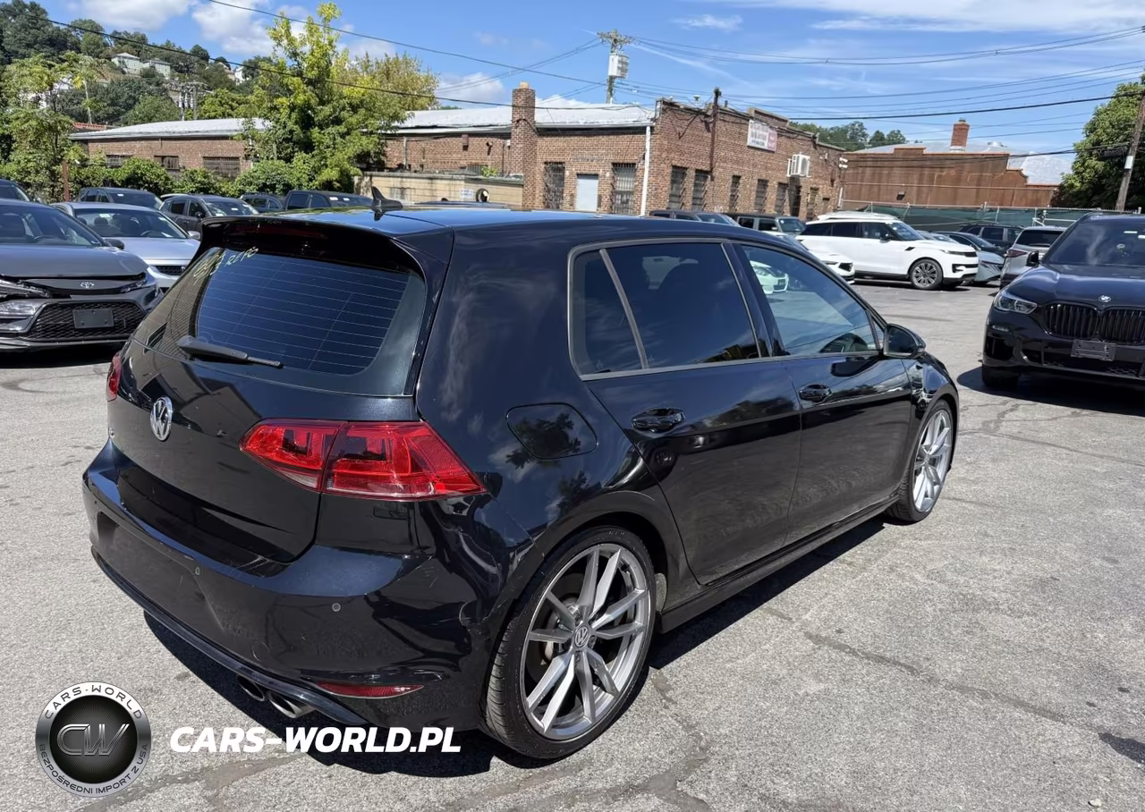2017 Volkswagen Golf R 4-Door W-Dcc Navigation VIN:WVWWF7AU4HW188761 - 4