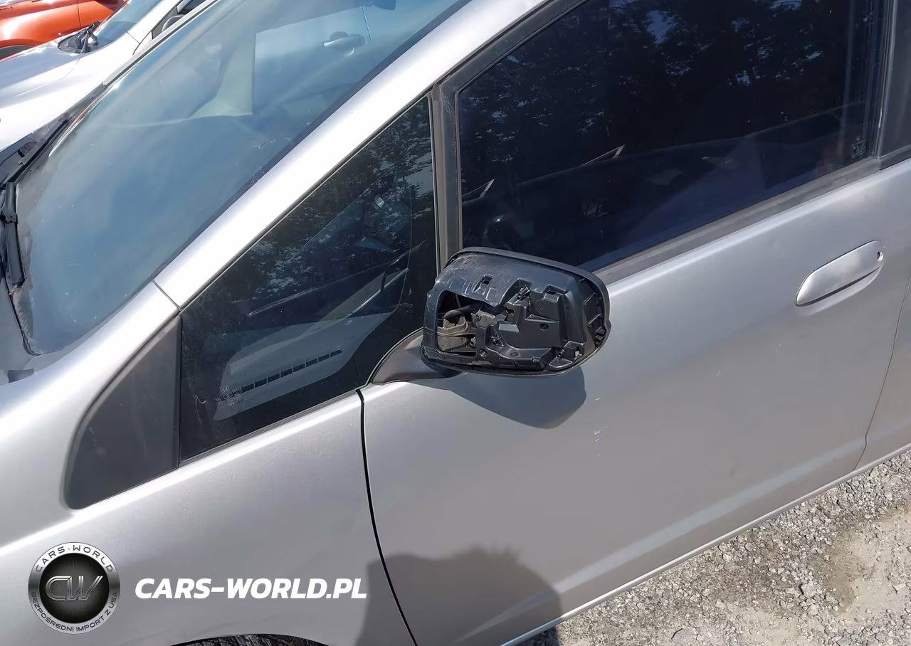 2012 Honda Fit VIN:JHMGE8H32CS005317 - 12