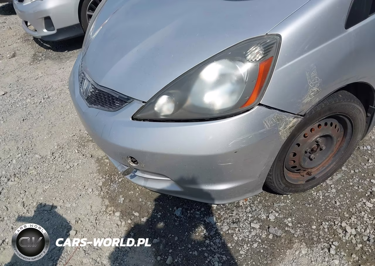 2012 Honda Fit VIN:JHMGE8H32CS005317 - 6