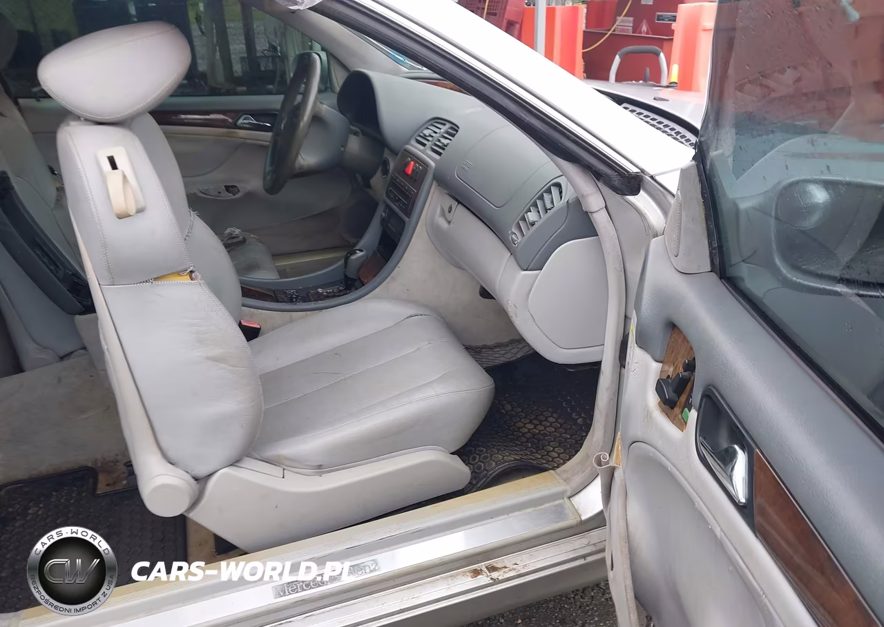 2001 Mercedes-Benz Clk 320 VIN:WDBLJ65G41T072594 - 5