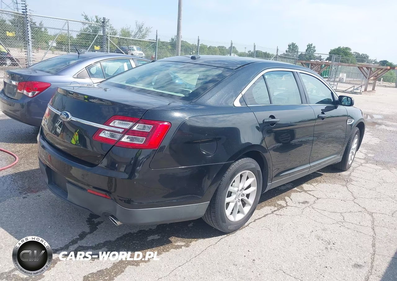 2014 Ford Taurus Se VIN:1FAHP2D85EG179151 - 4
