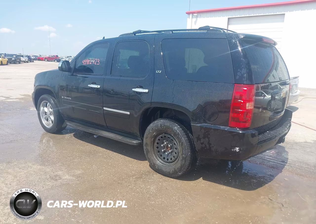 2009 Chevrolet Tahoe Ltz VIN:1GNFK33049R206357 - 3