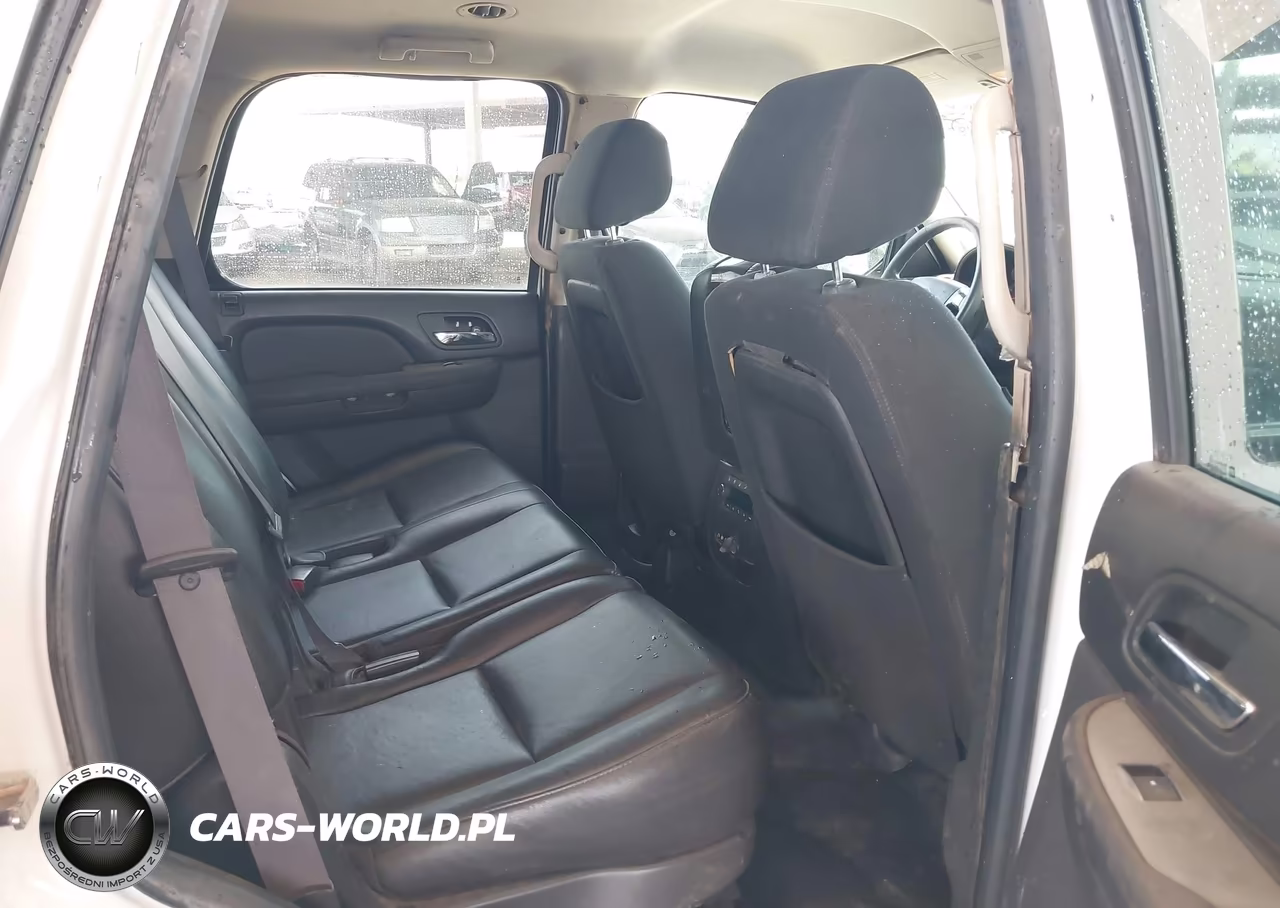 2011 Chevrolet Tahoe Commercial VIN:1GNSK4E05BR228567 - 8