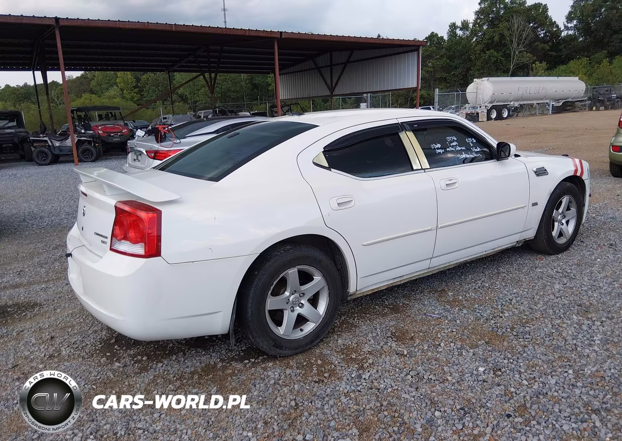 2010 Dodge Charger Sxt VIN:2B3CA3CVXAH124746 - 4