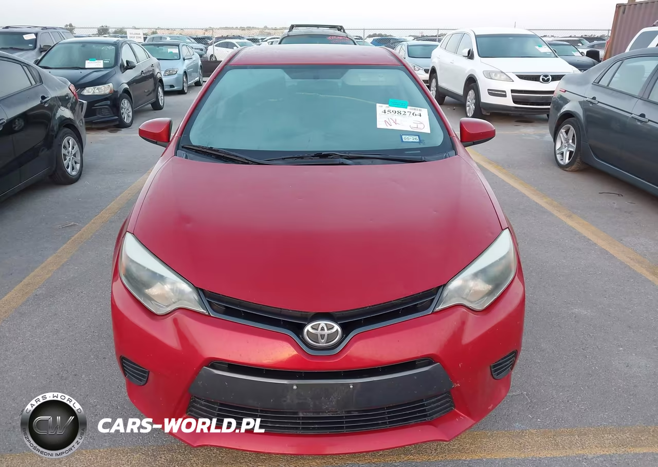 2015 Toyota Corolla Le VIN:5YFBURHE2FP307069 - 12
