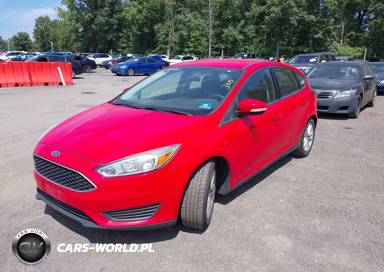 2016 Ford Focus Se VIN:1FADP3K25GL377161 - 2