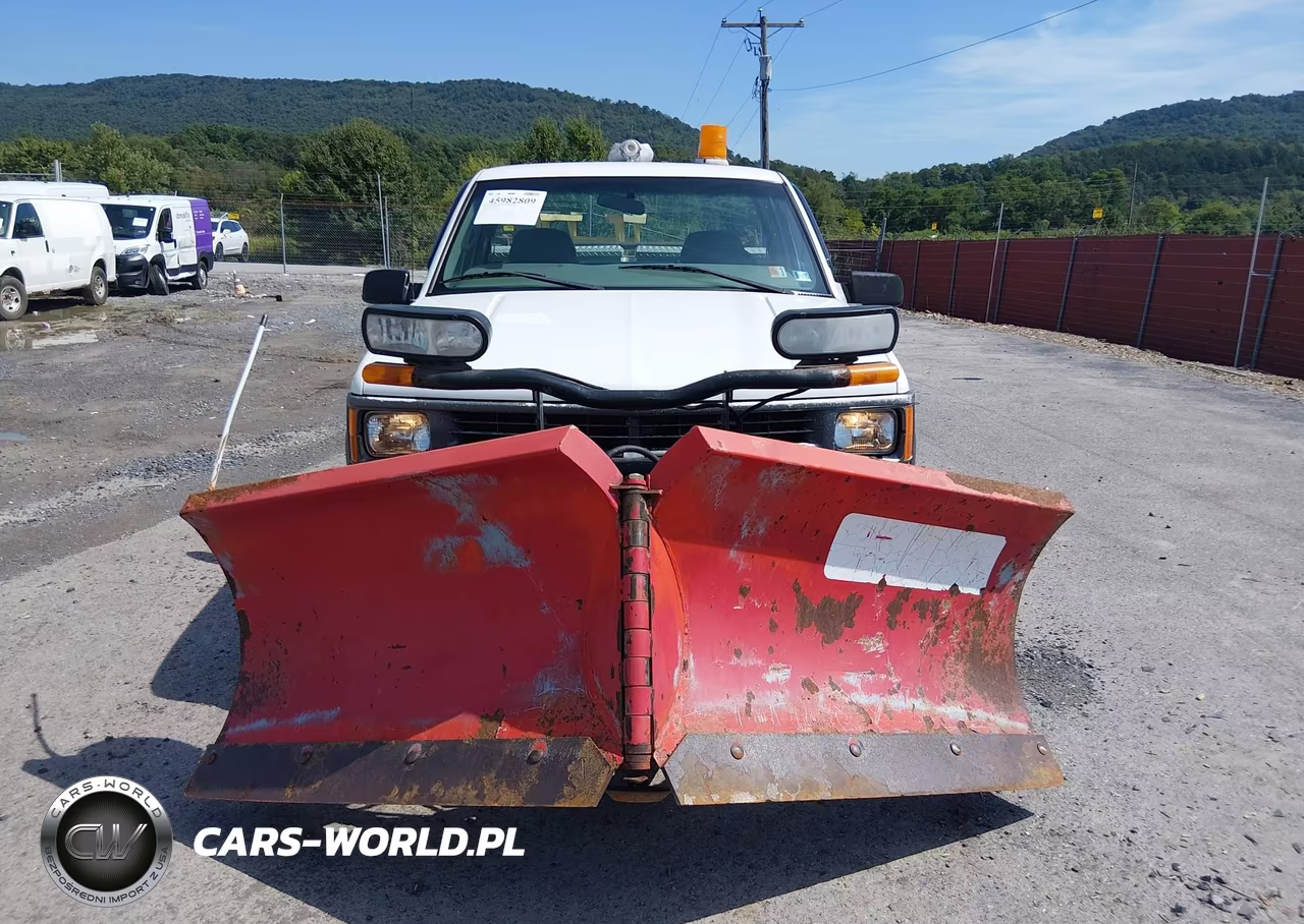 2000 Chevrolet K2500 VIN:1GCGK24R4YR209388 - 12