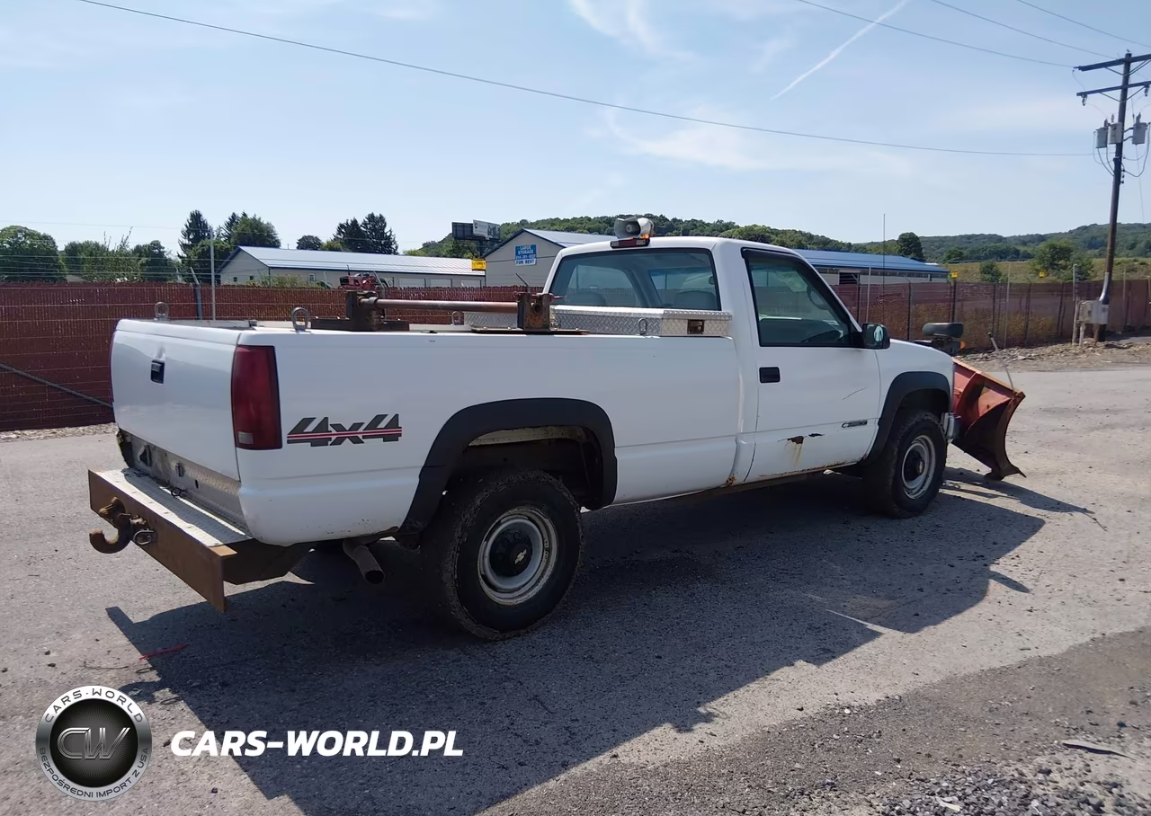 2000 Chevrolet K2500 VIN:1GCGK24R4YR209388 - 4