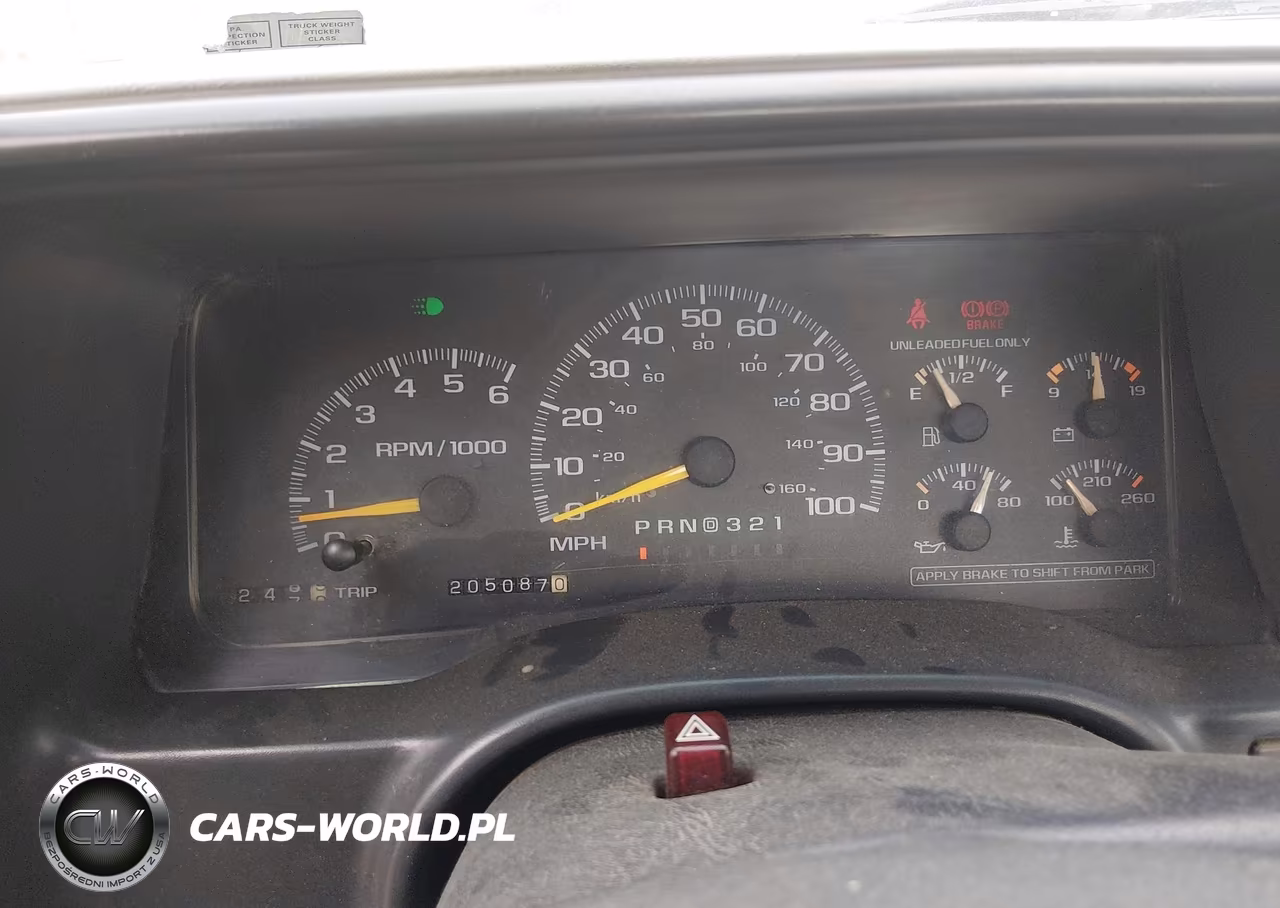 2000 Chevrolet K2500 VIN:1GCGK24R4YR209388 - 7