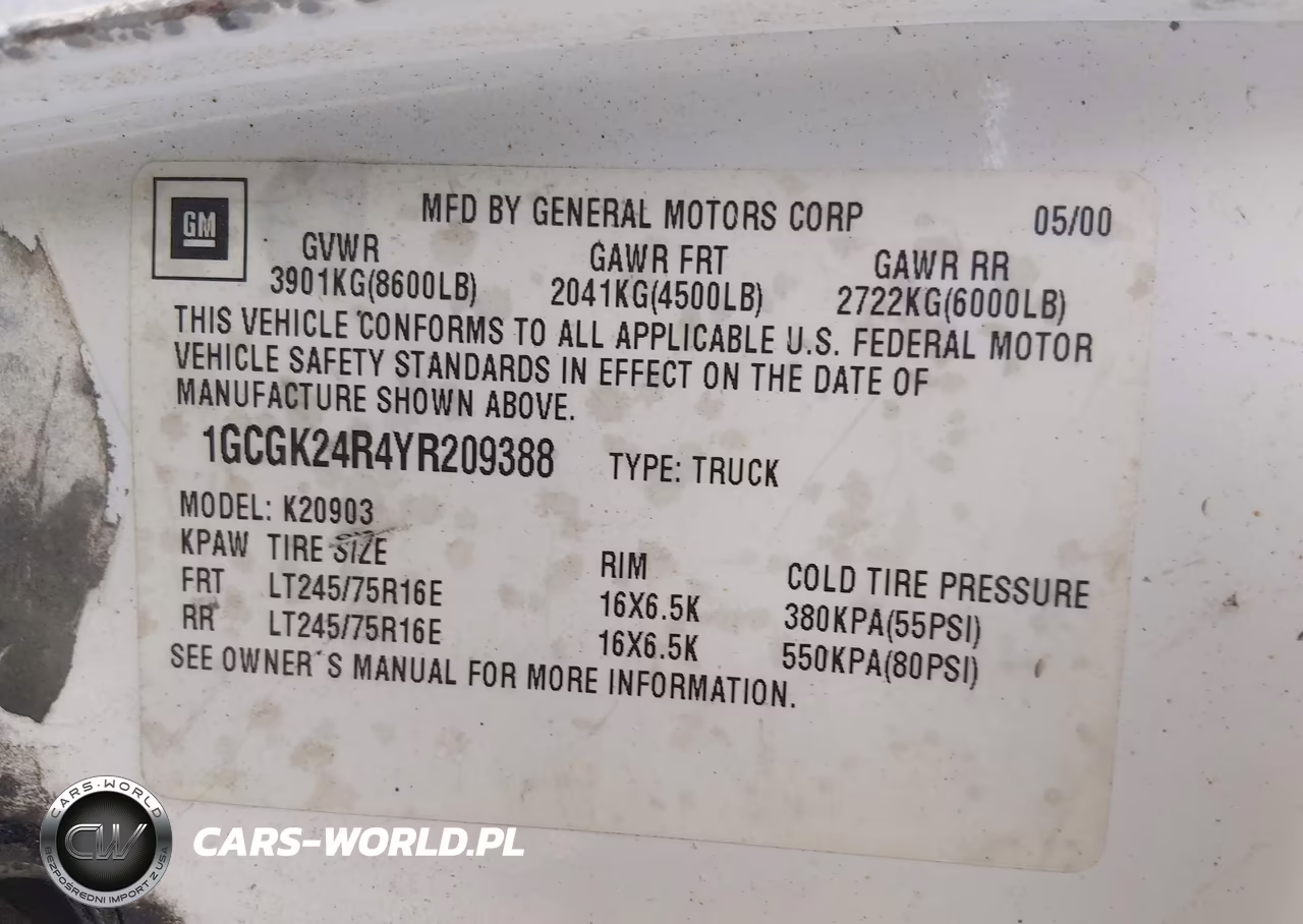 2000 Chevrolet K2500 VIN:1GCGK24R4YR209388 - 9