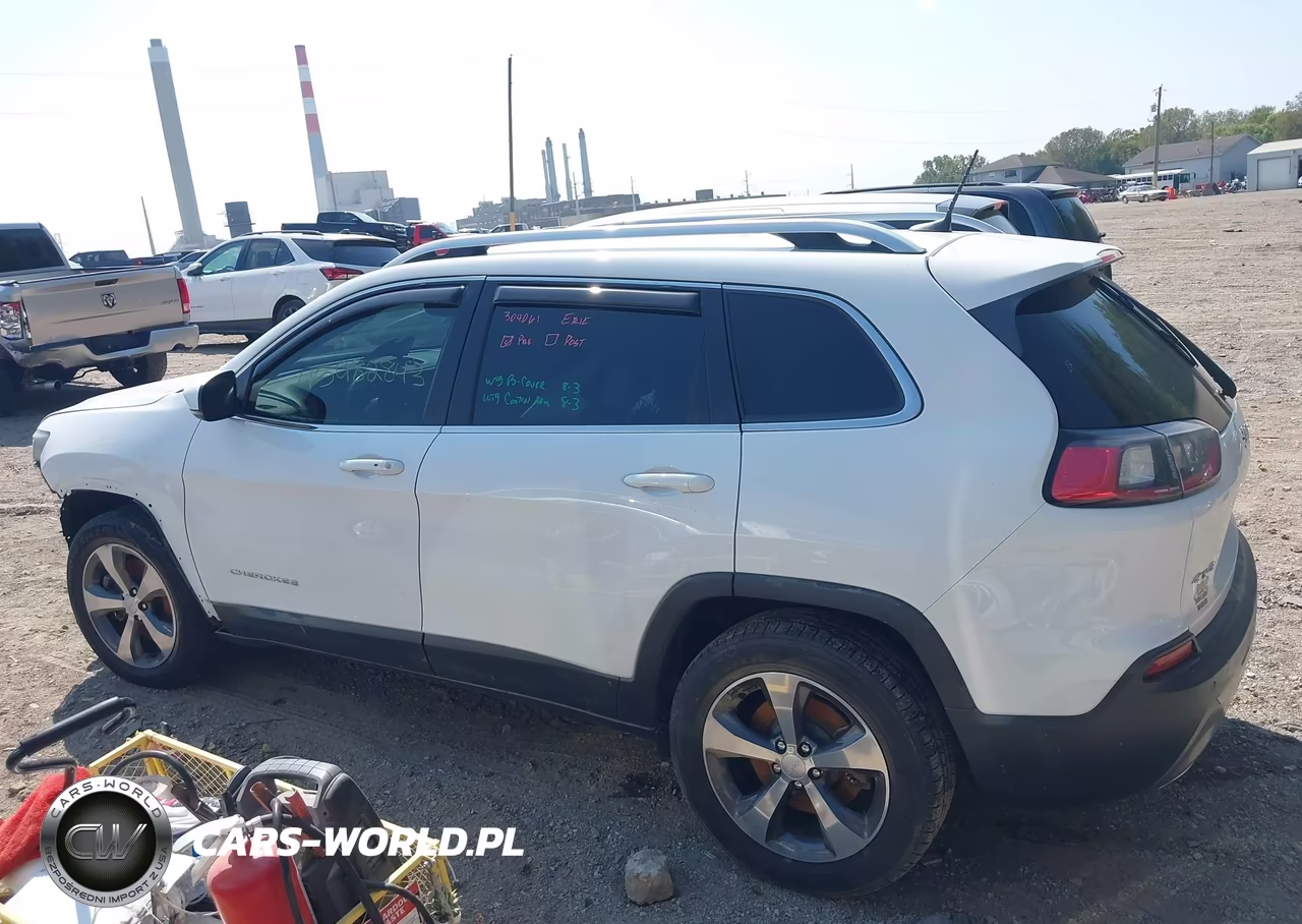 2019 Jeep Cherokee Limited 4X4 VIN:1C4PJMDXXKD378090 - 13