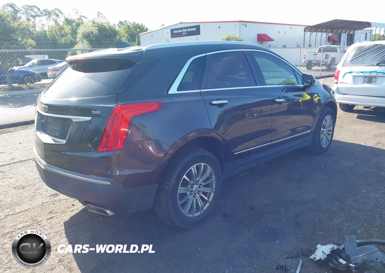 2017 Cadillac Xt5 Luxury VIN:1GYKNBRSXHZ236926 - 4