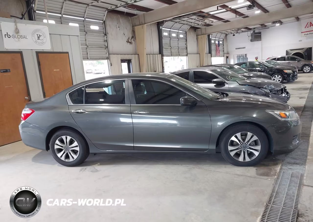2013 Honda Accord Lx VIN:1HGCR2F35DA031956 - 14