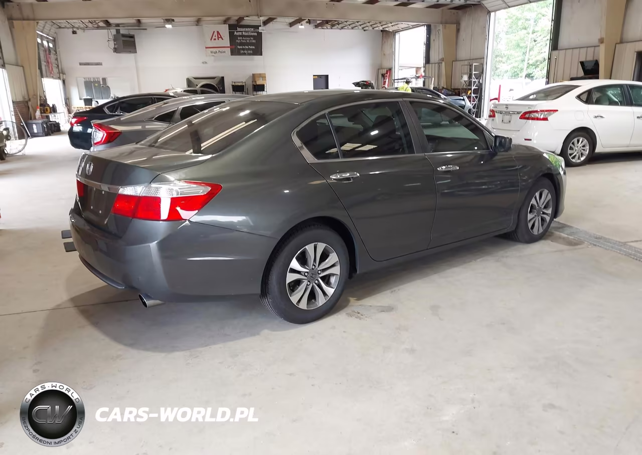 2013 Honda Accord Lx VIN:1HGCR2F35DA031956 - 4