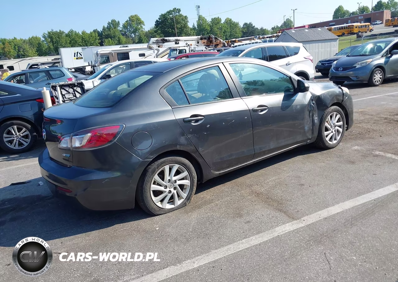 2012 Mazda Mazda3 I Touring VIN:JM1BL1V72C1574786 - 4