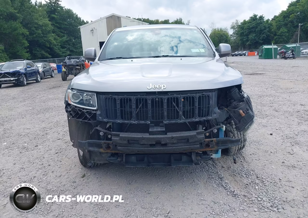 2014 Jeep Grand Cherokee Laredo VIN:1C4RJFAG8EC584432 - 12
