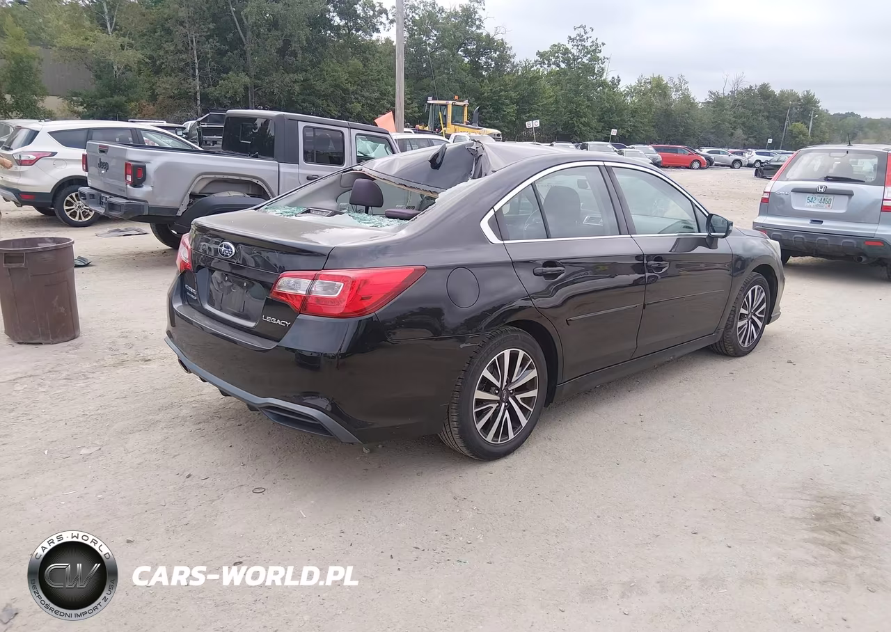 2018 Subaru Legacy 2.5I Premium VIN:4S3BNAF69J3023241 - 4