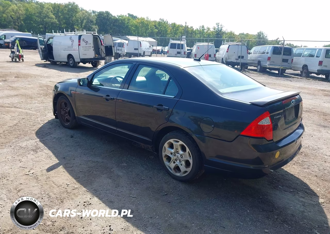 2011 Ford Fusion Se VIN:3FAHP0HA3BR177016 - 3