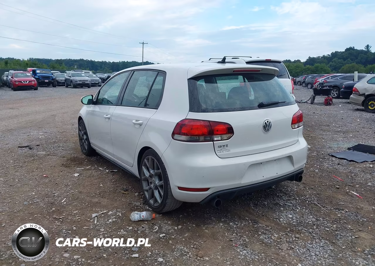 2013 Volkswagen Gti 4-Door VIN:WVWHD7AJXDW127249 - 3