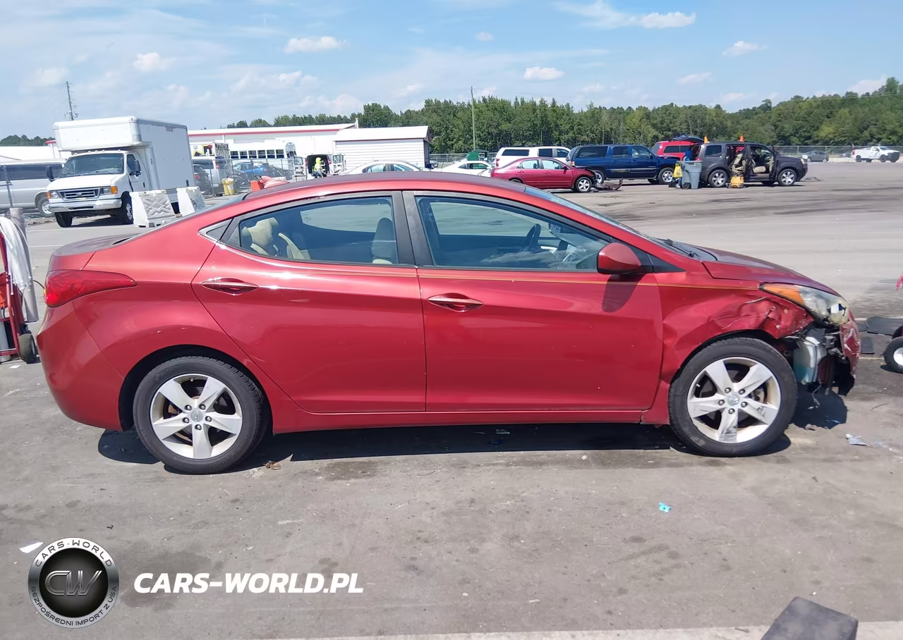 2013 Hyundai Elantra Gls VIN:KMHDH4AE6DU804857 - 13