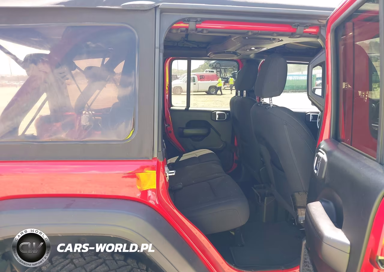 2021 Jeep Wrangler Unlimited Sport S 4X4 VIN:1C4HJXDN5MW532698 - 8
