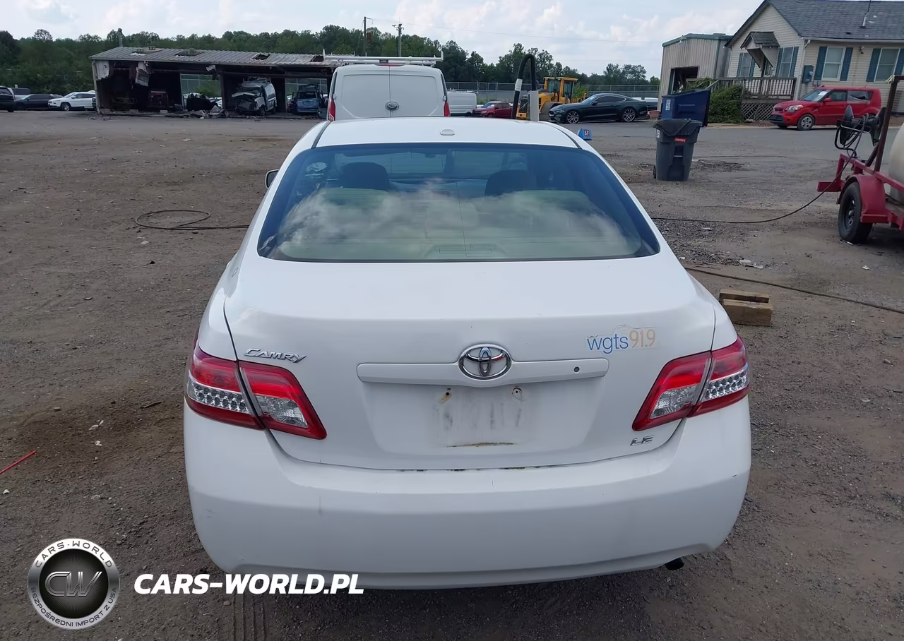 2010 Toyota Camry Le VIN:4T1BF3EK3AU576464 - 16