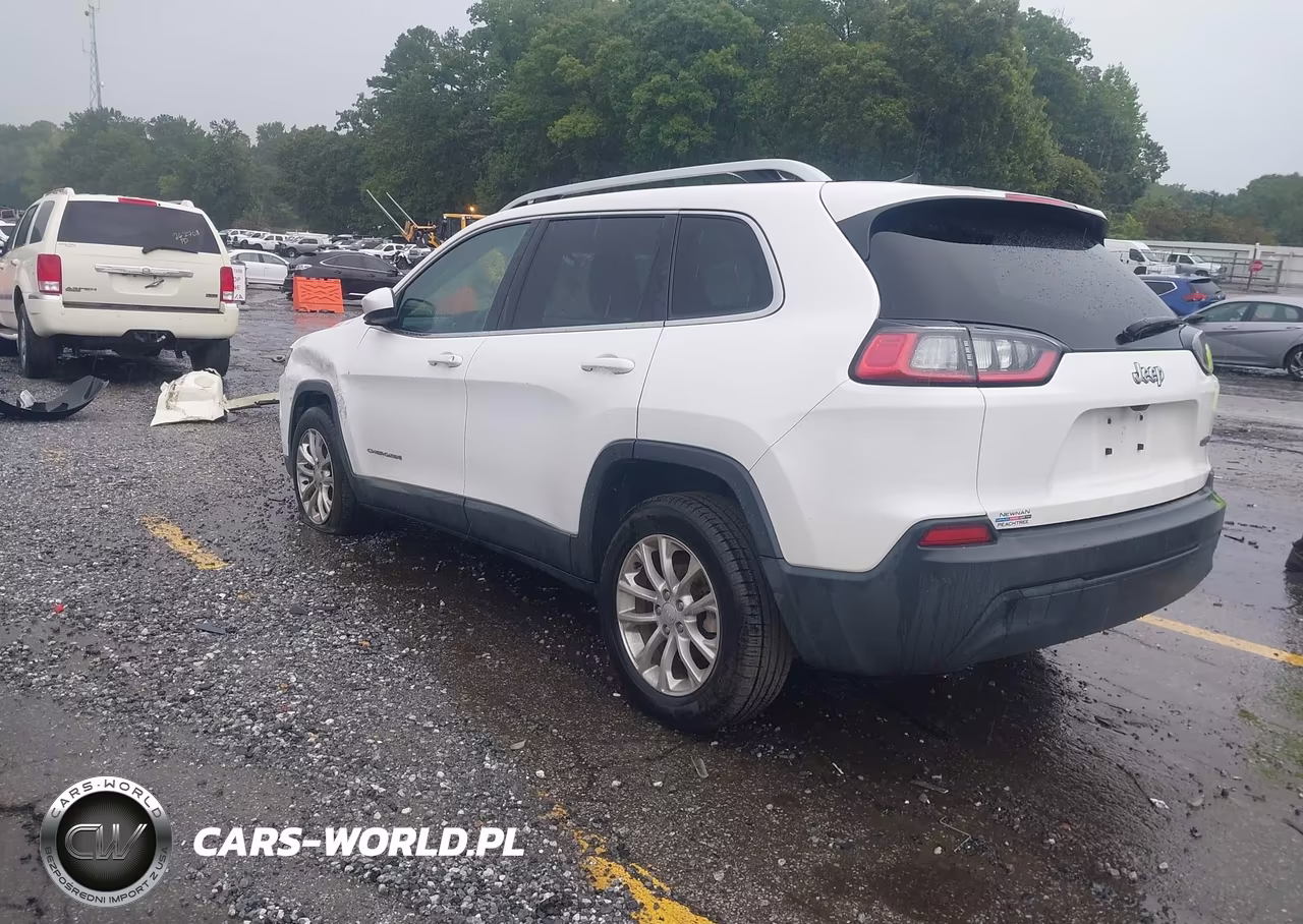 2019 Jeep Cherokee Latitude Fwd VIN:1C4PJLCB9KD332198 - 3
