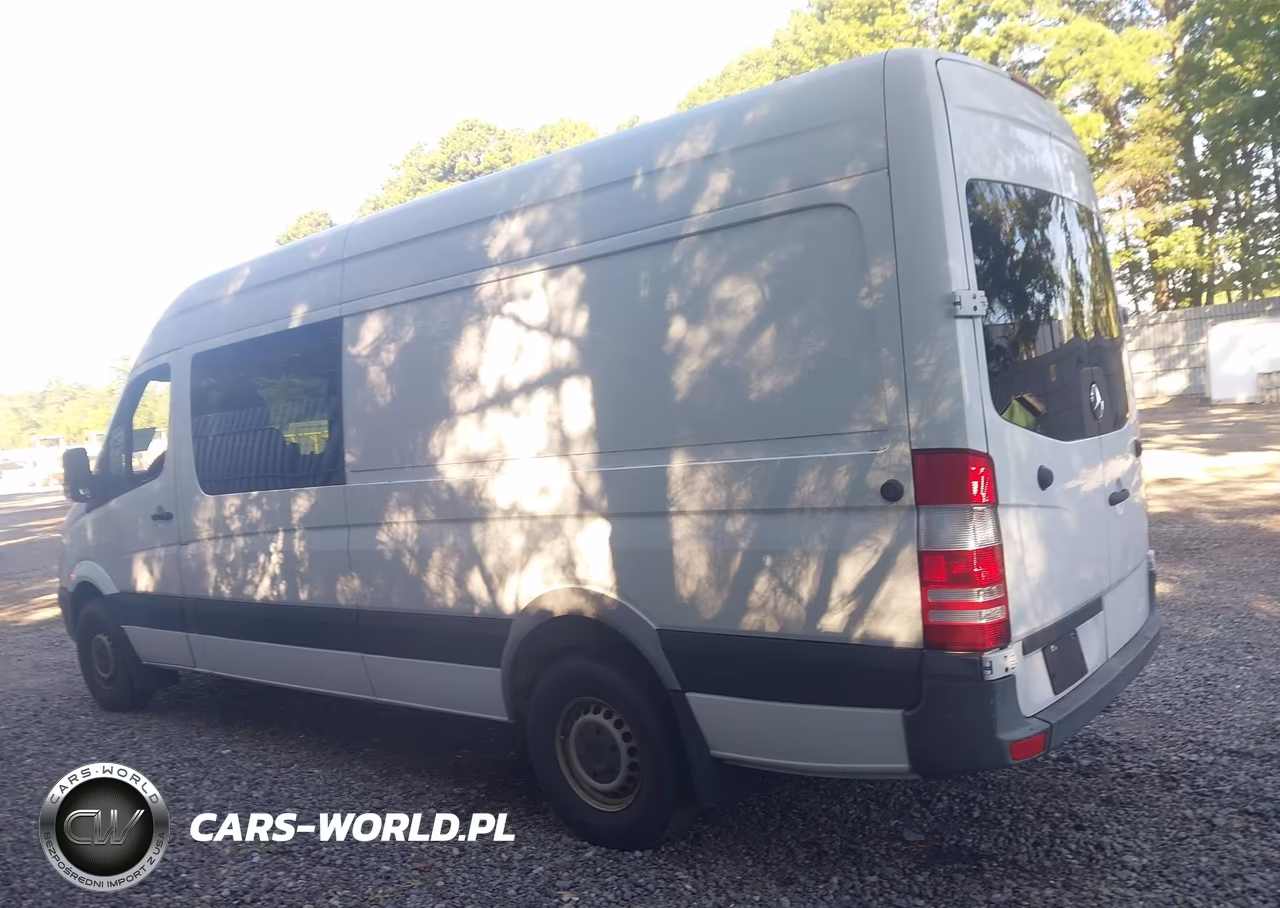 2017 Mercedes-Benz Sprinter 2500 High Roof V6 VIN:WD4PE8CD8HP550312 - 14