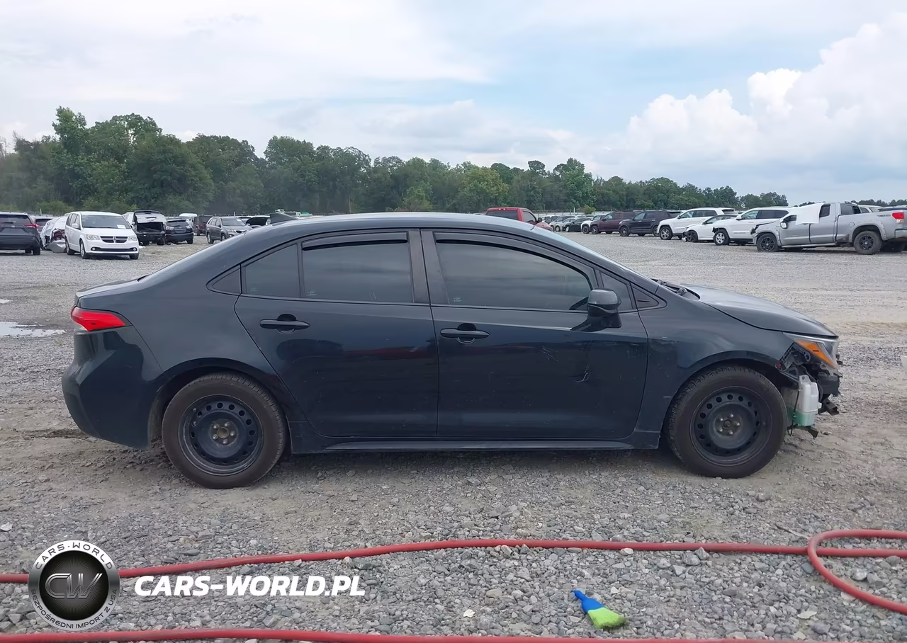 2021 Toyota Corolla Le VIN:5YFEPMAE4MP225469 - 13