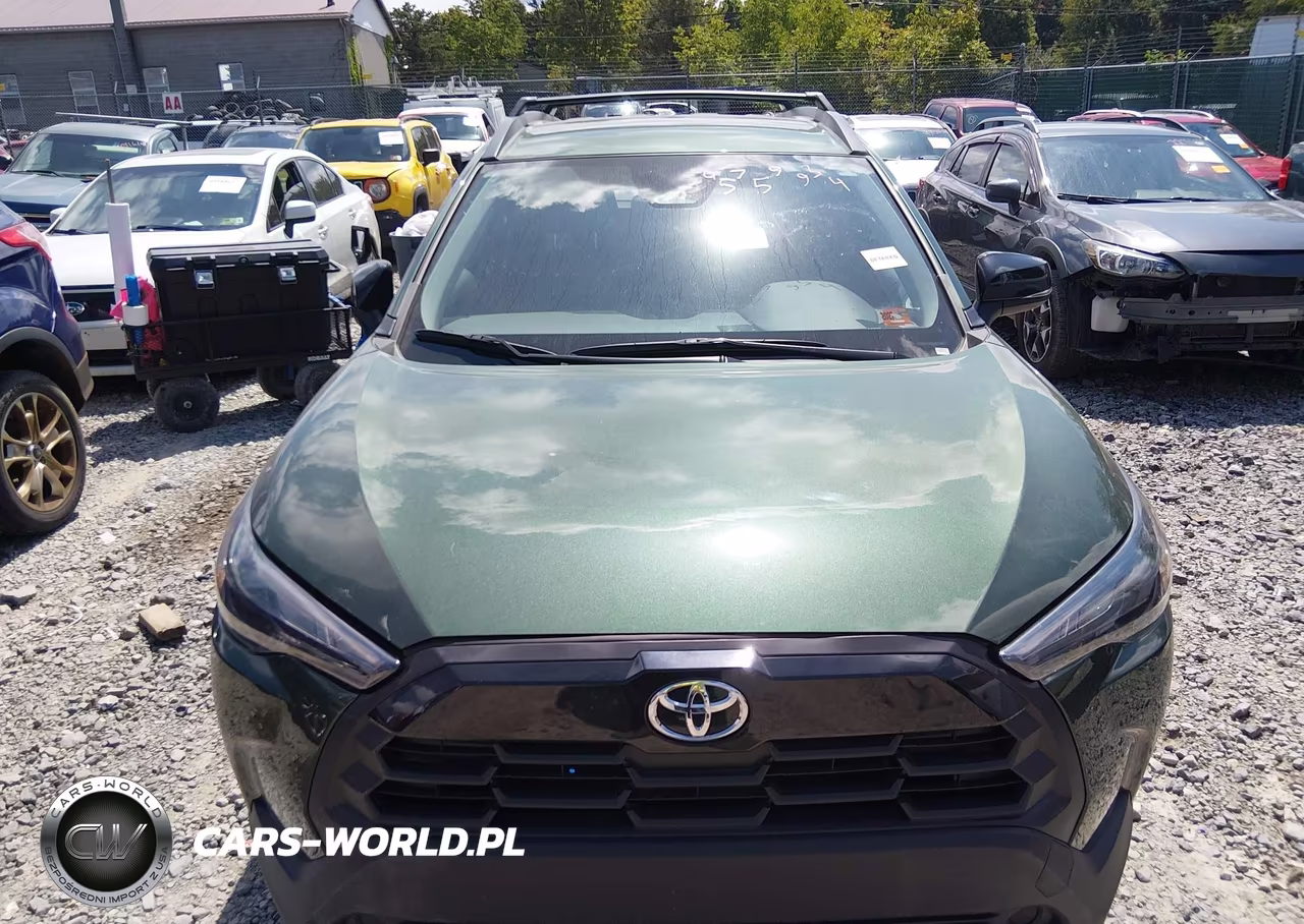 2026 Toyota Corolla Cross Le VIN:7MUCAABG6TV160711 - 12