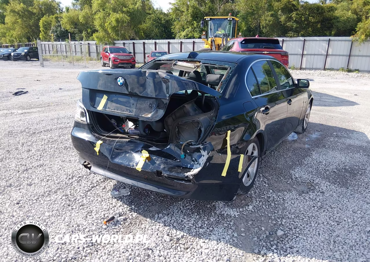 2008 BMW 528I VIN:WBANU53508CT02460 - 4