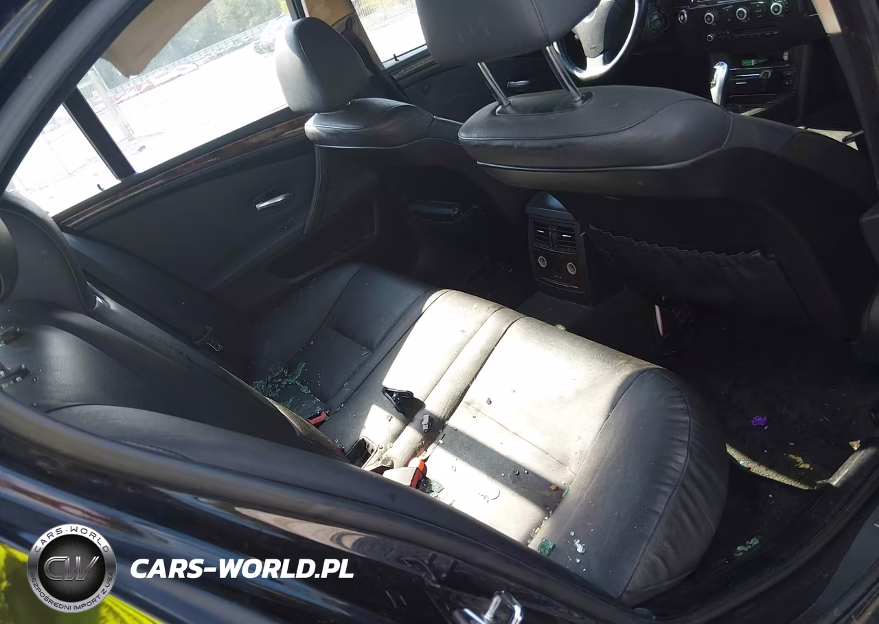 2008 BMW 528I VIN:WBANU53508CT02460 - 8