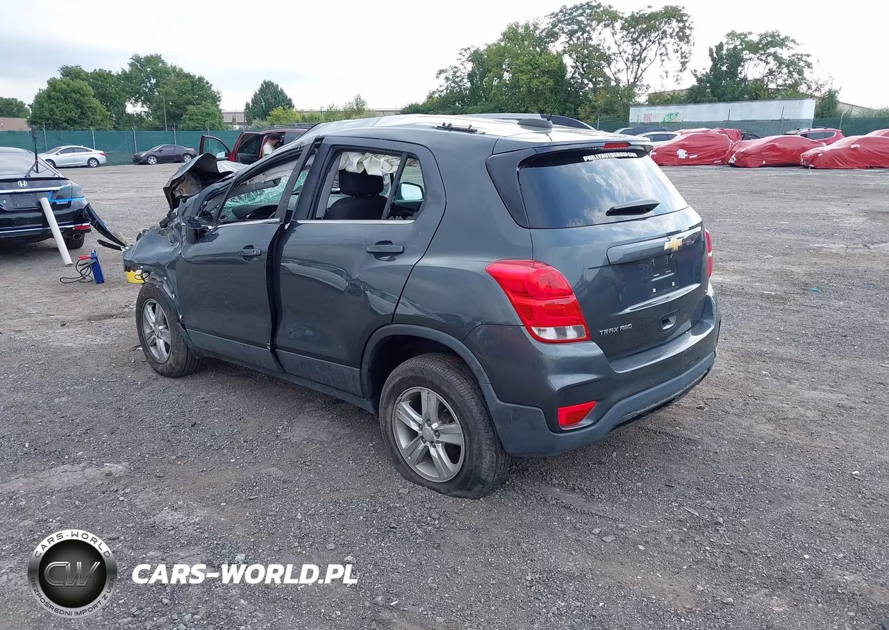 2020 Chevrolet Trax Awd Lt VIN:3GNCJPSB3LL181594 - 3