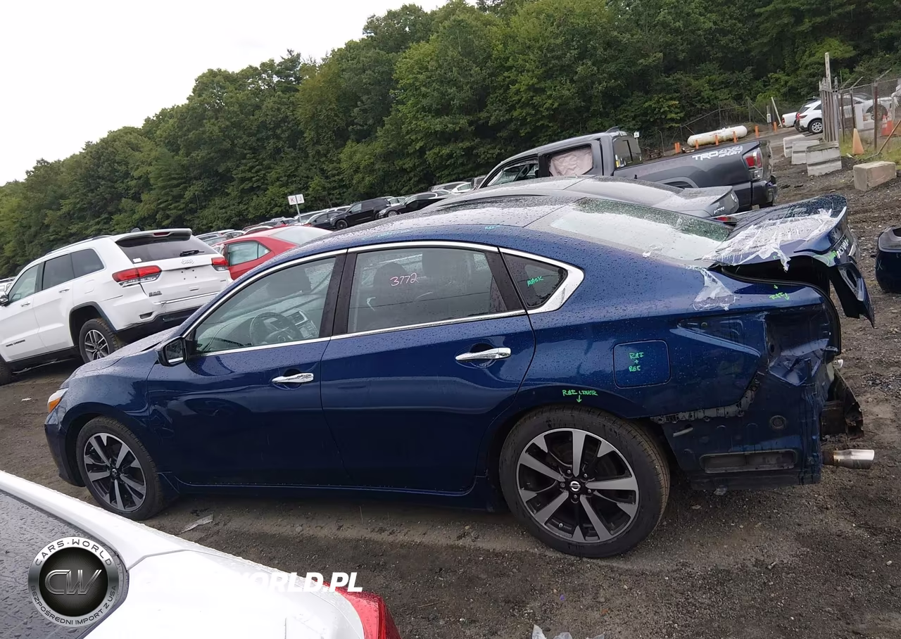 2018 Nissan Altima 2.5 Sr VIN:1N4AL3AP1JC476112 - 15