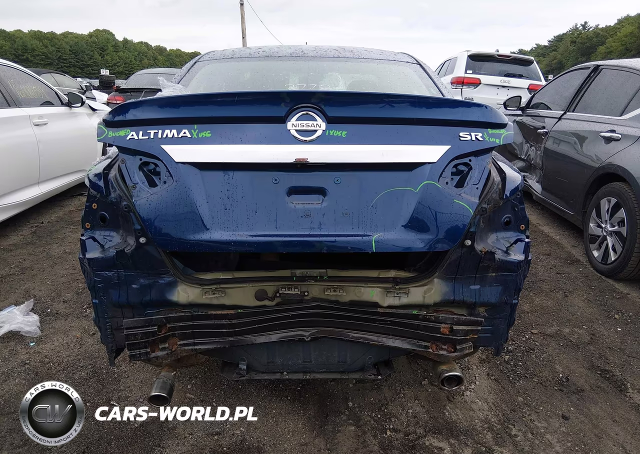 2018 Nissan Altima 2.5 Sr VIN:1N4AL3AP1JC476112 - 17