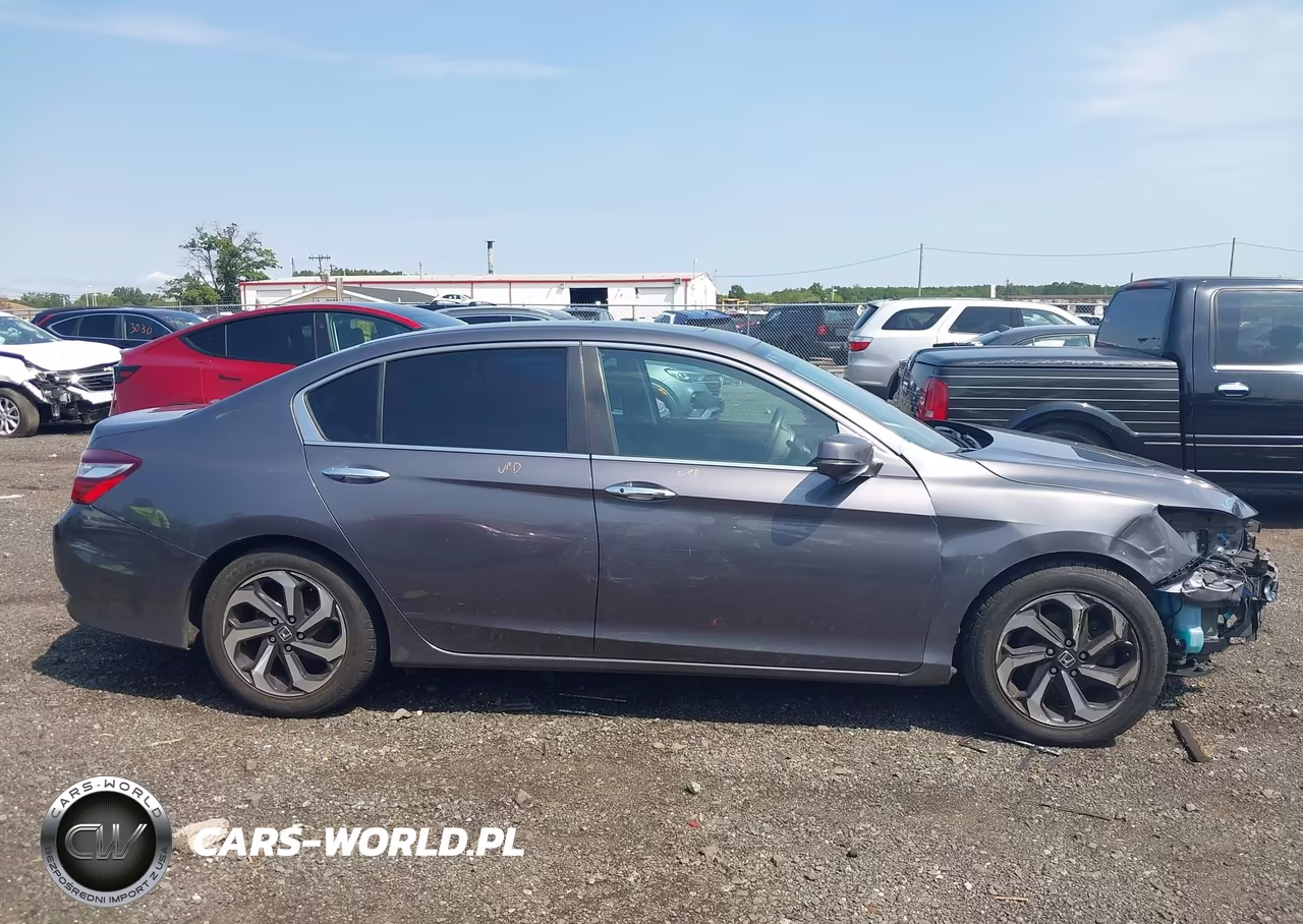 2017 Honda Accord Ex VIN:1HGCR2F70HA068700 - 13