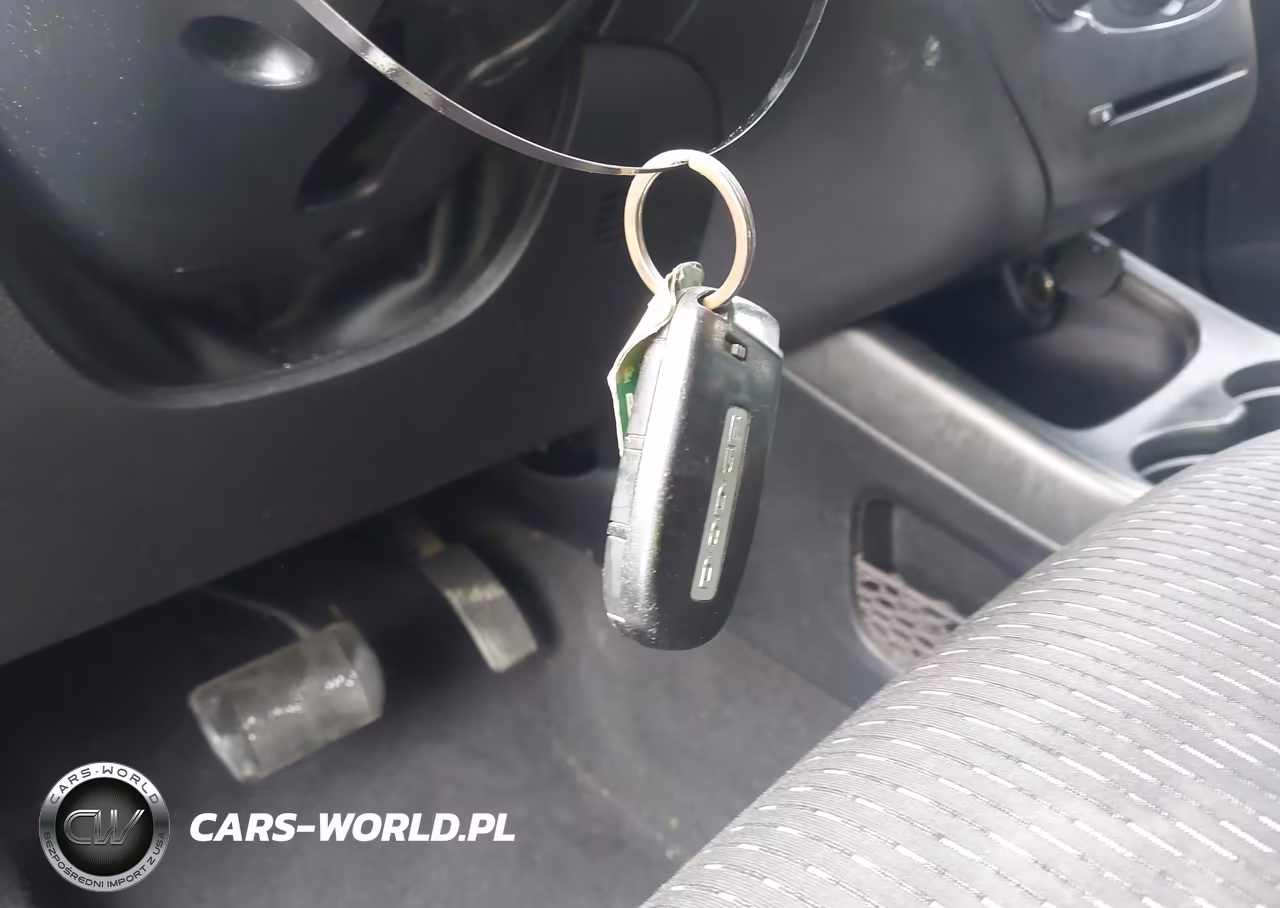 2018 Dodge Journey Se VIN:3C4PDCAB1JT428068 - 11