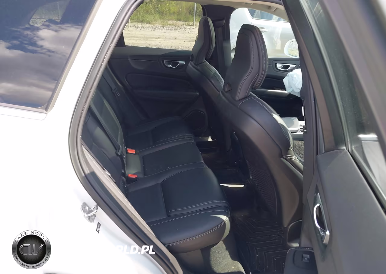 2021 Volvo Xc60 T5 Inscription VIN:YV4102RL2M1882055 - 8