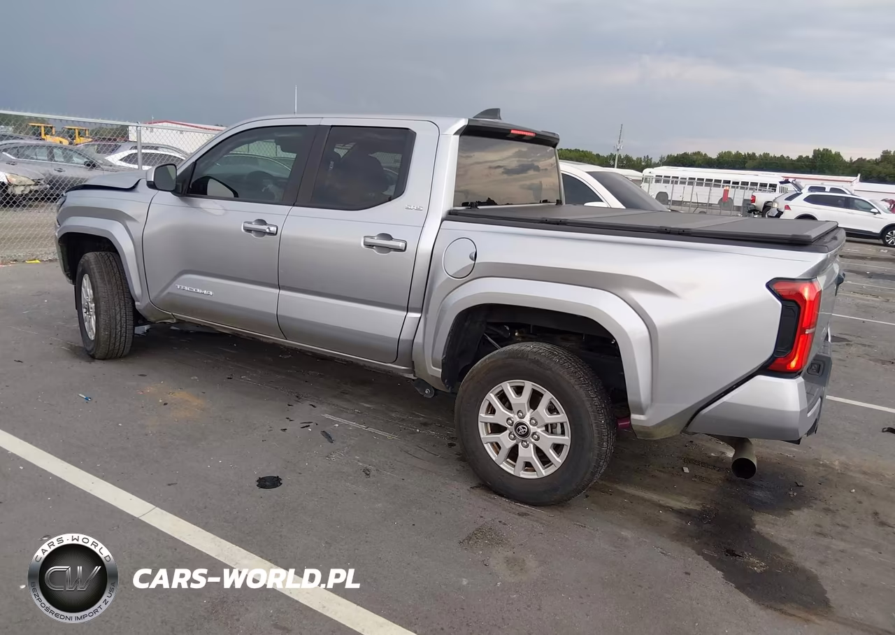 2025 Toyota Tacoma Sr5 VIN:3TMKB5FN6SM032048 - 3