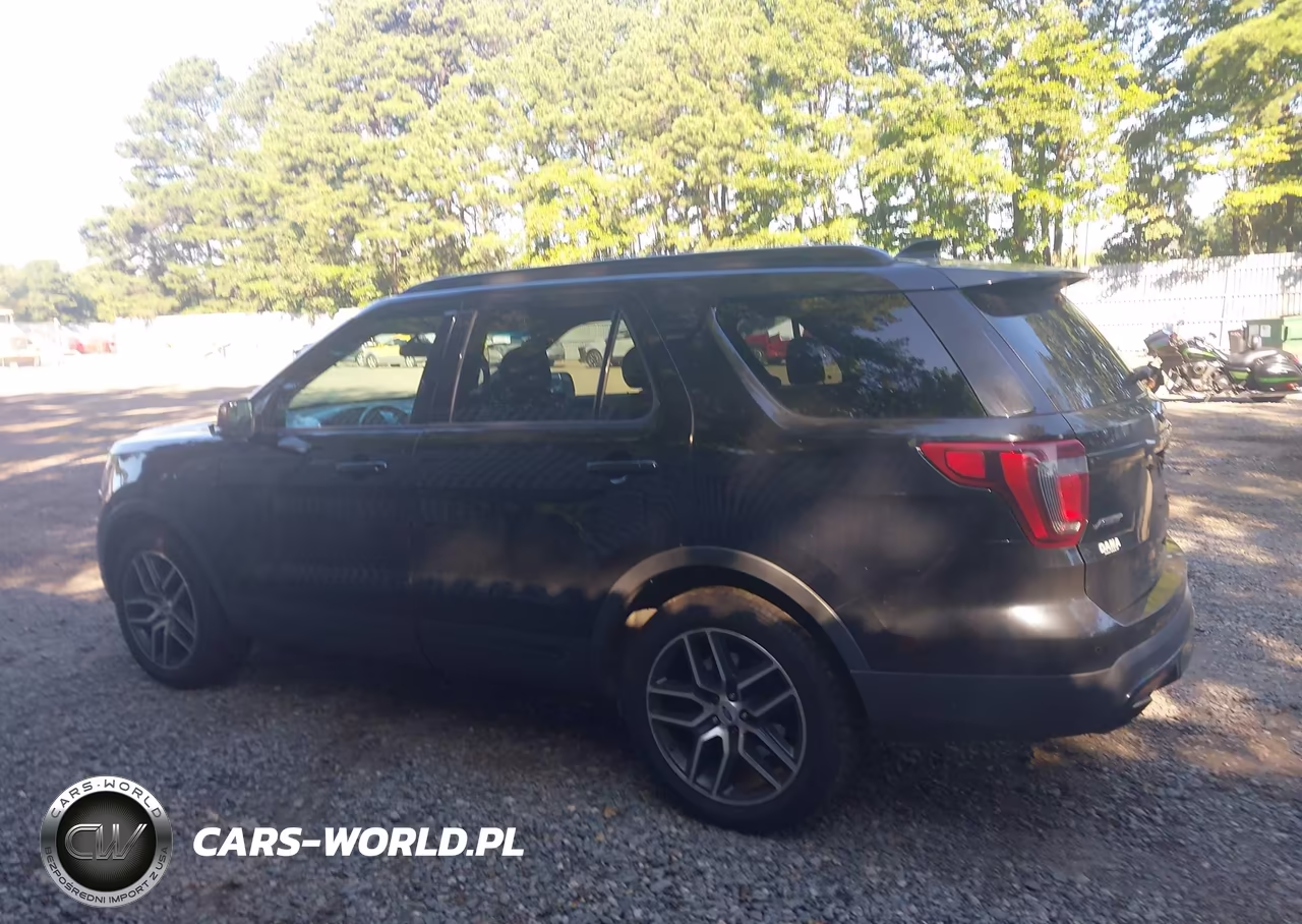 2016 Ford Explorer Sport VIN:1FM5K8GT3GGD19646 - 14