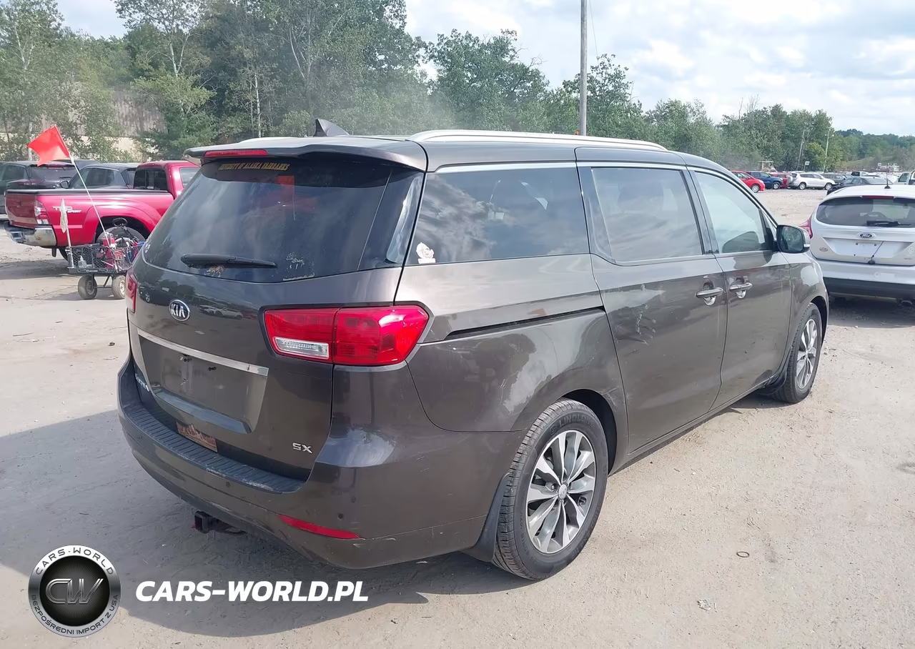 2016 Kia Sedona Sx VIN:KNDMC5C13G6139637 - 4