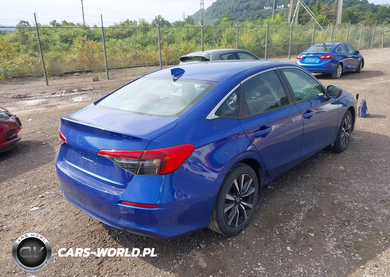 2024 Honda Civic Ex VIN:2HGFE1F76RH332685 - 4