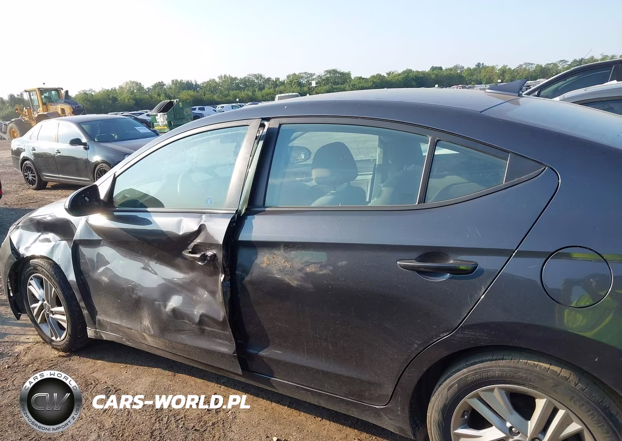 2020 Hyundai Elantra Sel VIN:5NPD84LF2LH627386 - 14